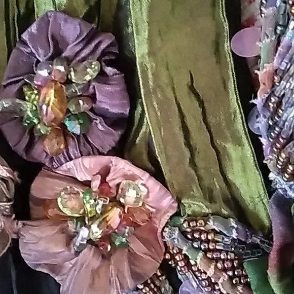 Work of Art Scarf - Picture 6 of 6